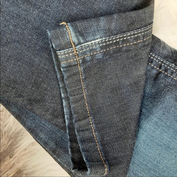 Parasuco straight leg dark wash jeans with fading and creasing detail - Picture 11 of 11